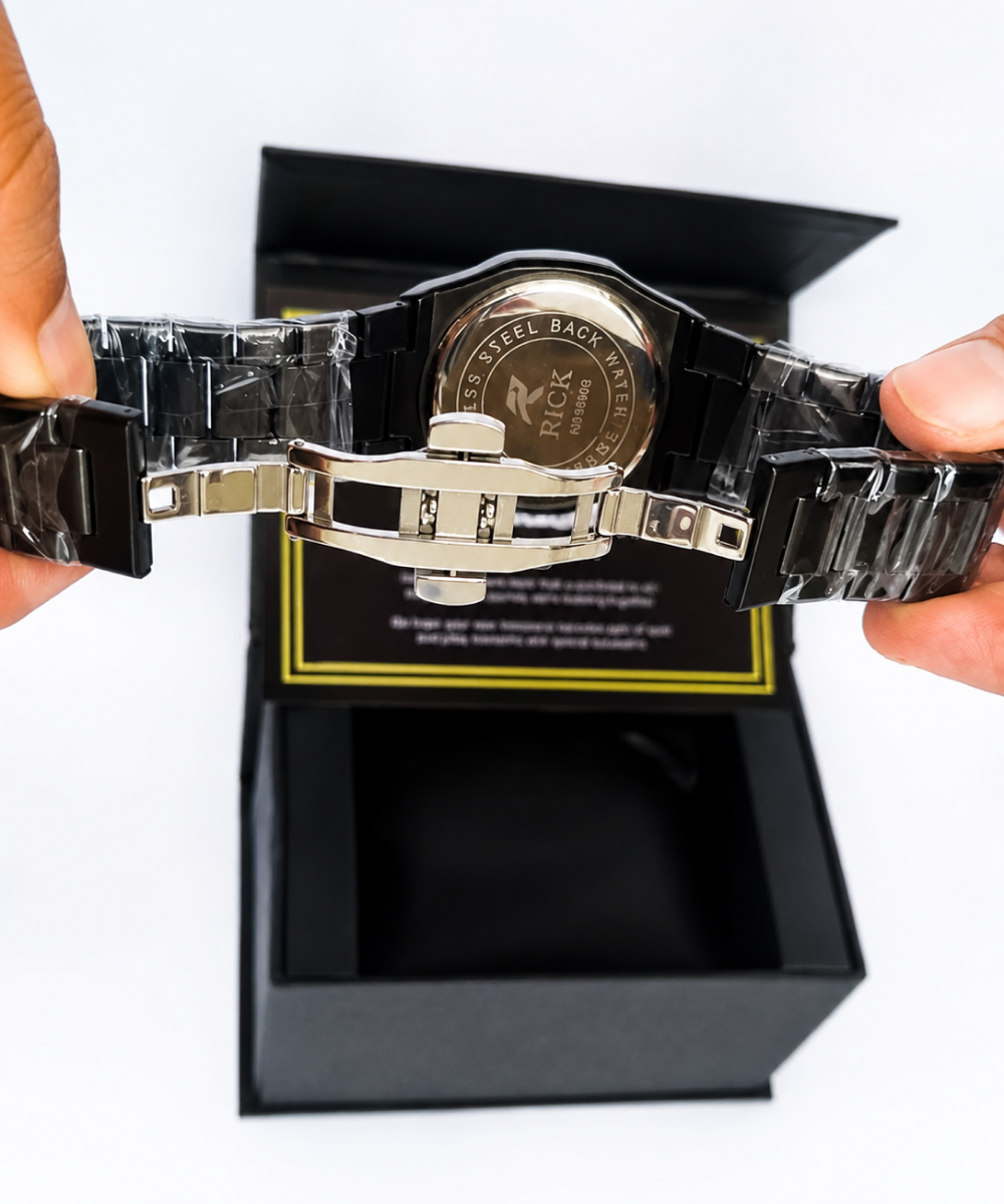 Men’s Modern Black Chain Watch